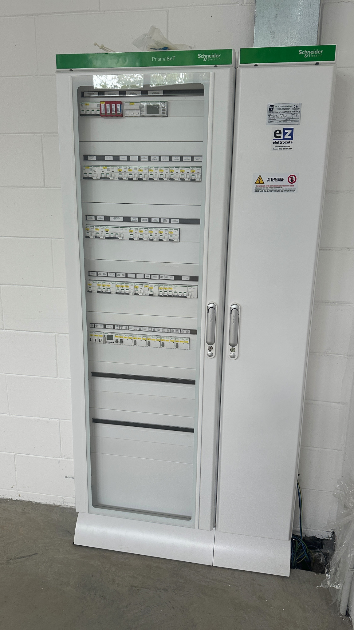 Quadro elettrico Schneider professionale